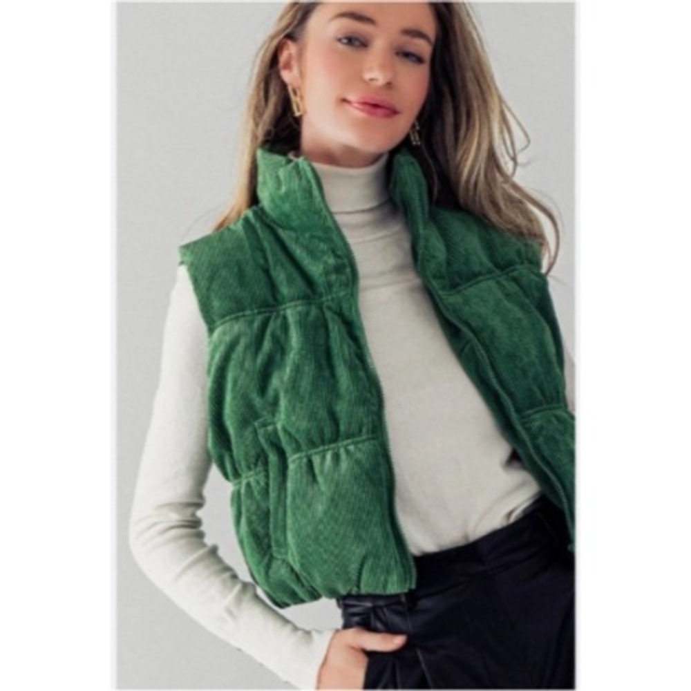 Love Tree Green Corduroy Puffer Vest Women's Size Large Cropped Zip Up